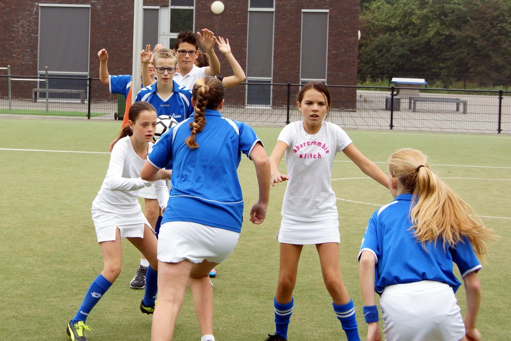 Korfbal C2  27 september-005.JPG